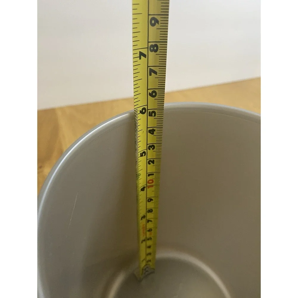 Tupperware 6
